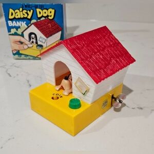 Vintage Mechanical Coin Bank Daisy Dog House Wind Up Toy Rare With Box